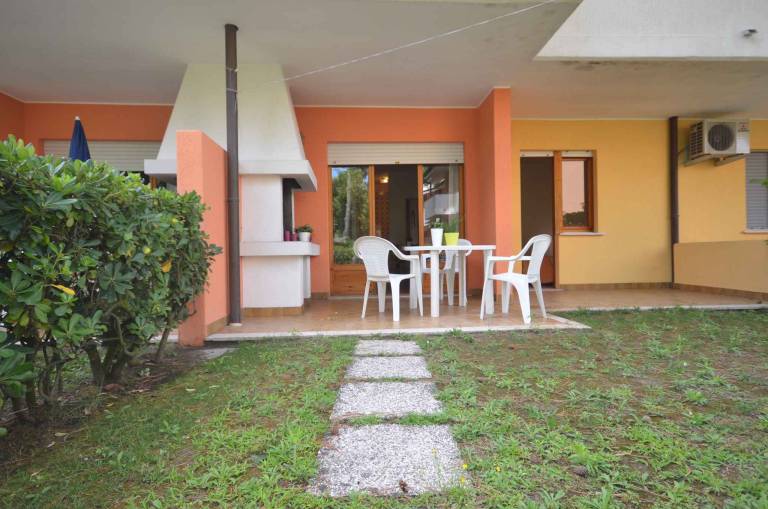 Rental apartment with pool, grill & patio | Pets allowed — photo 3