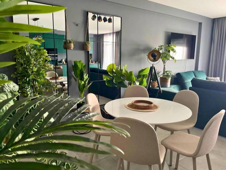 Apartment with terrace — photo 3