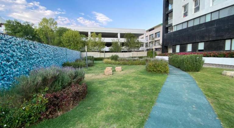 Holiday apartment with pool & jacuzzi — photo 4