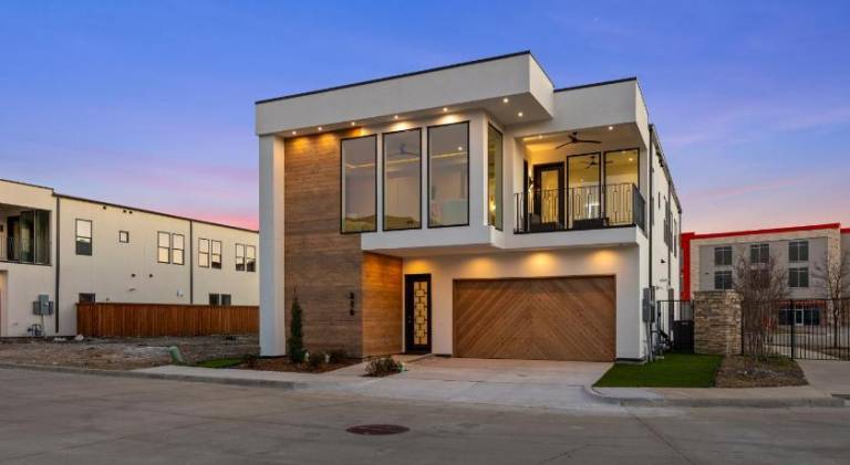 Nice villa | Pet-friendly in Richardson, TX