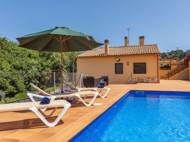 Casa Montbarbat