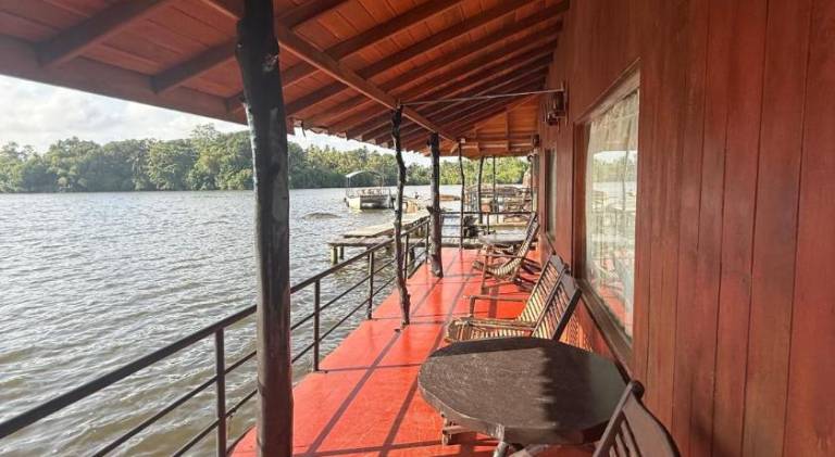 Shiny Lakeside Resort — photo 5