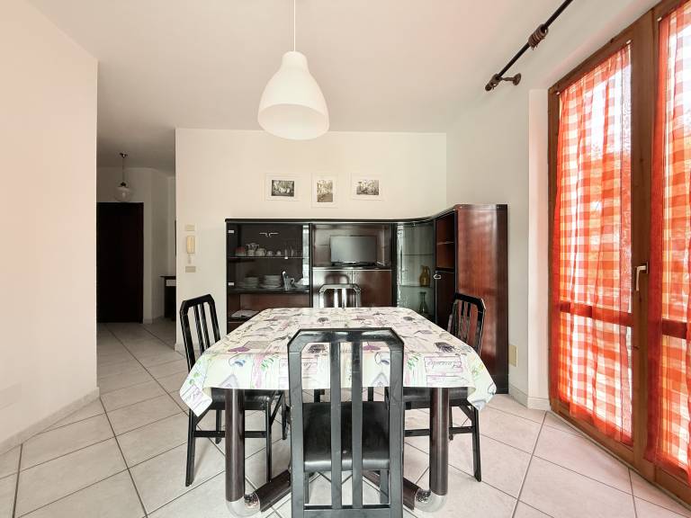 Family-oriented rental apartment with yard & terrace | Panoramic view | Next to the beach | Pets allowed — photo 4