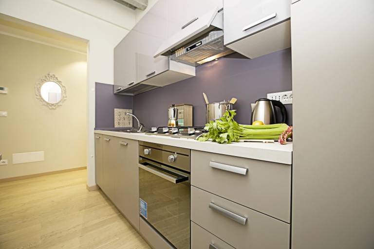 Rental apartment with 2 rooms for 6 persons — photo 3