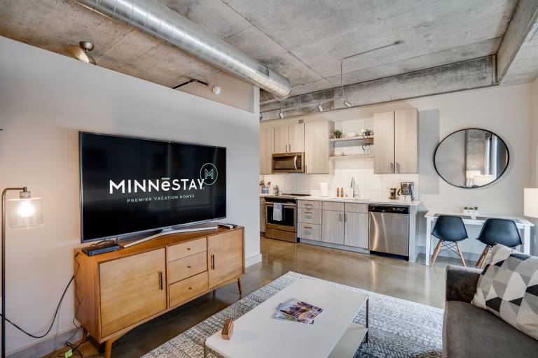 Loft  Edina