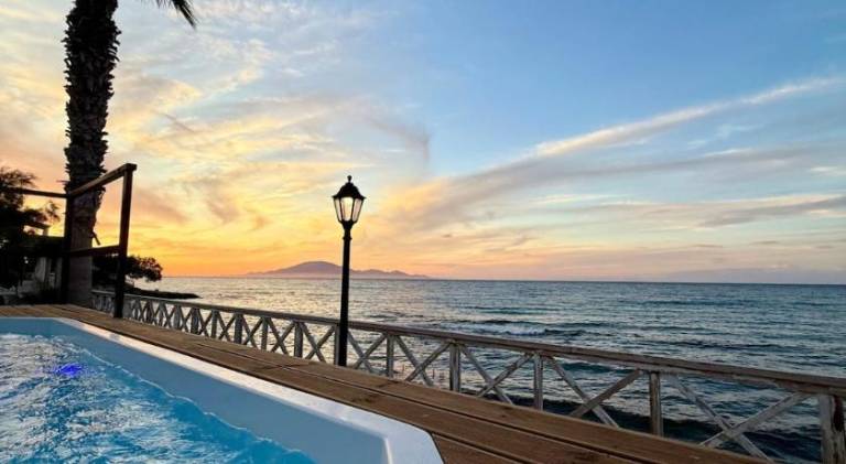 Luxury Beachfront Villa Margarita with Private Beach, Pool & Jacuzzi in Zakynthos in Zakynthos