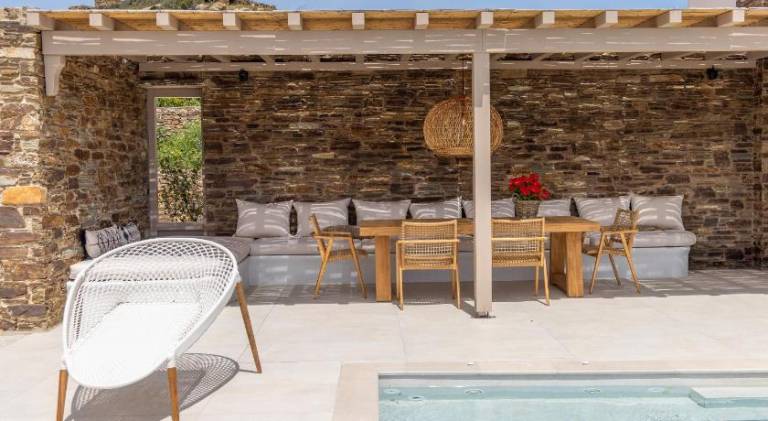 Εξυπηρετούμενο διαμέρισμα Triantaros