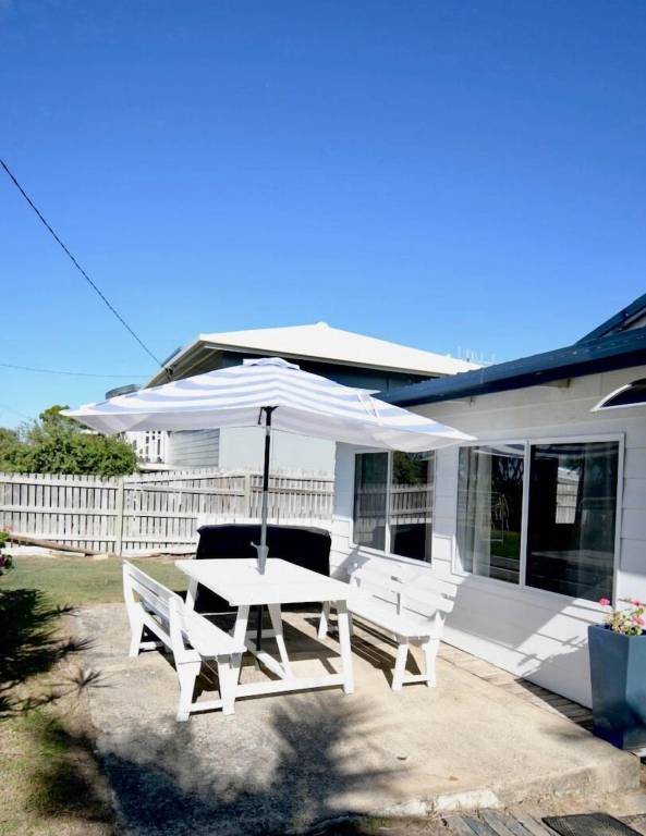 House  Woodgate