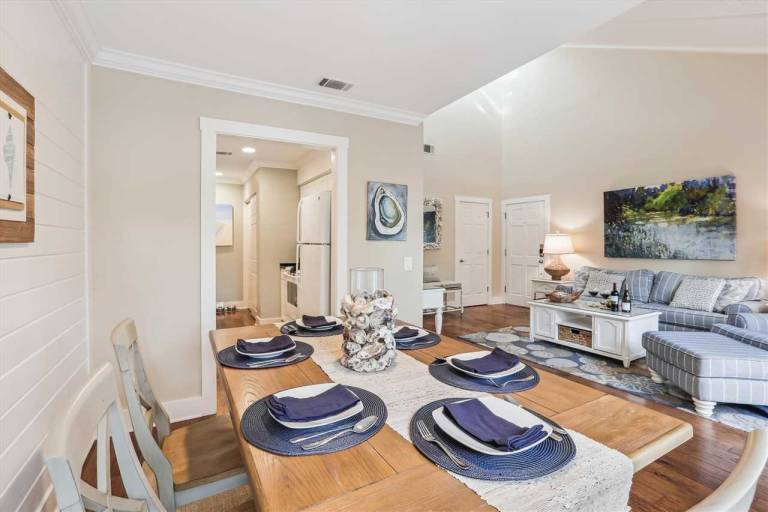 Fully equipped condo with pool | Dogs allowed — photo 3