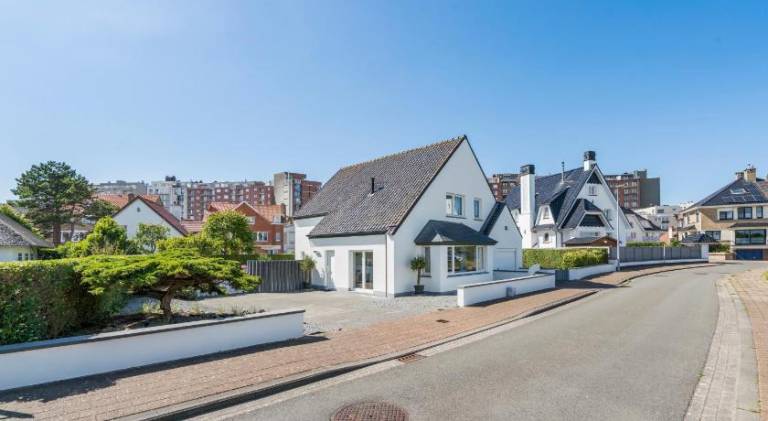 Vacation home with yard | Beach nearby | Perfect for remote work | Pets are welcome in Middelkerke