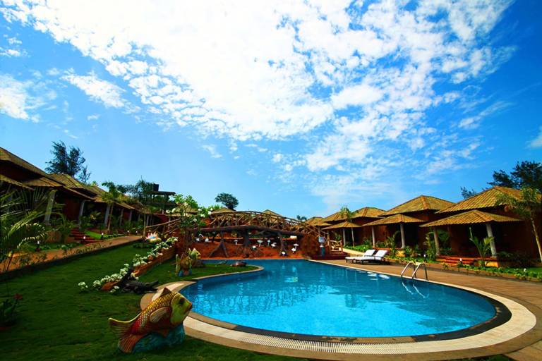 House  Om Beach
