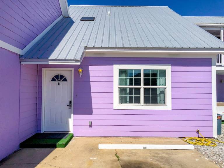 Child-friendly vacation home | Beach nearby | Pets allowed — photo 4