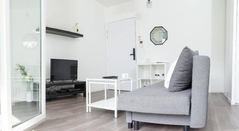 Rental apartment with 2 rooms for 6 persons in Le Blanc-Mesnil