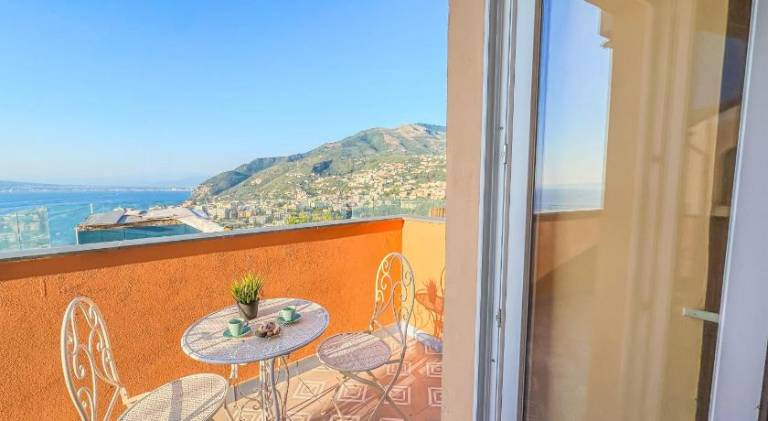 Charming rental apartment with patio | Next to the beach | Pet-friendly — photo 4