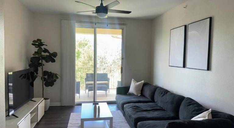 Rental apartment with pool — photo 2