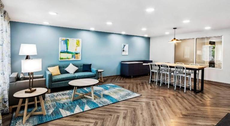 WoodSpring Suites Sumter near Shaw AFB — photo 5