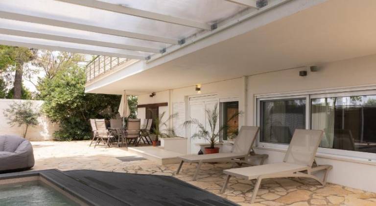 Fully equipped house with jacuzzi, terrace & grill | Close to the beach | Good for workation | Pets are welcome — photo 4