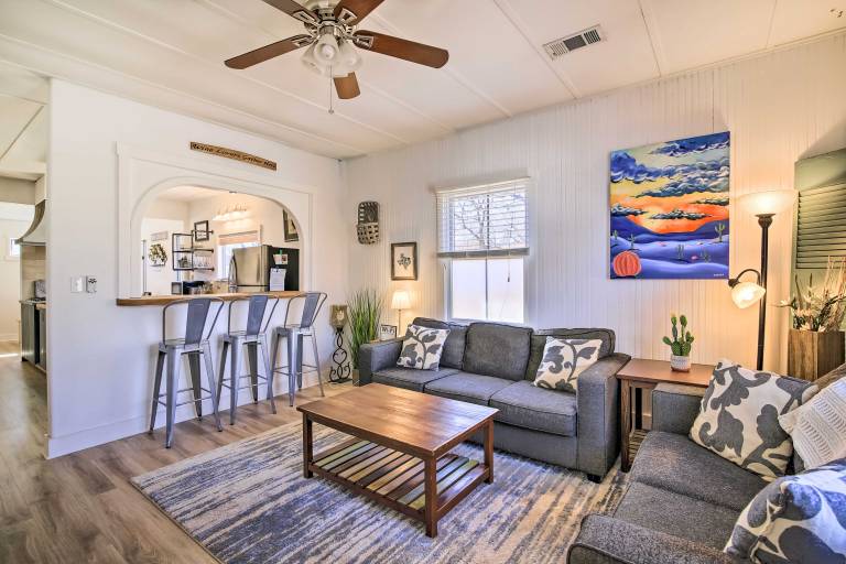 Texas Home w/ Backyard Oasis, Walk to Main St — photo 2