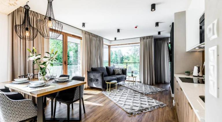 Serviced apartment with garden, jacuzzi & patio | Dogs allowed — photo 2