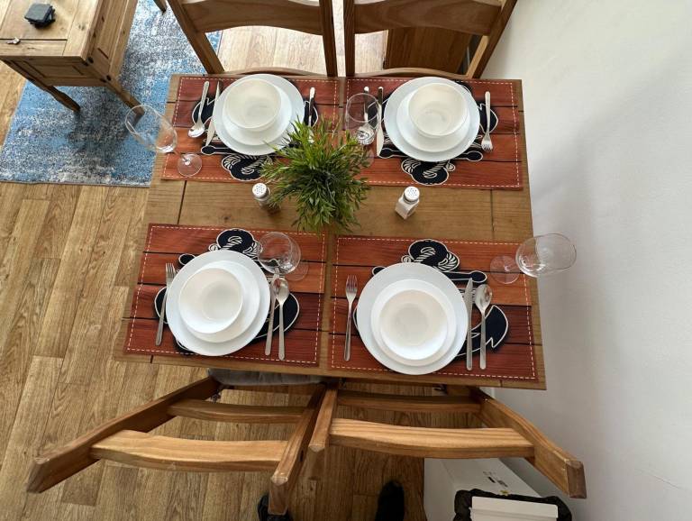 StayZo Stylish Accommodation in Southampton 10