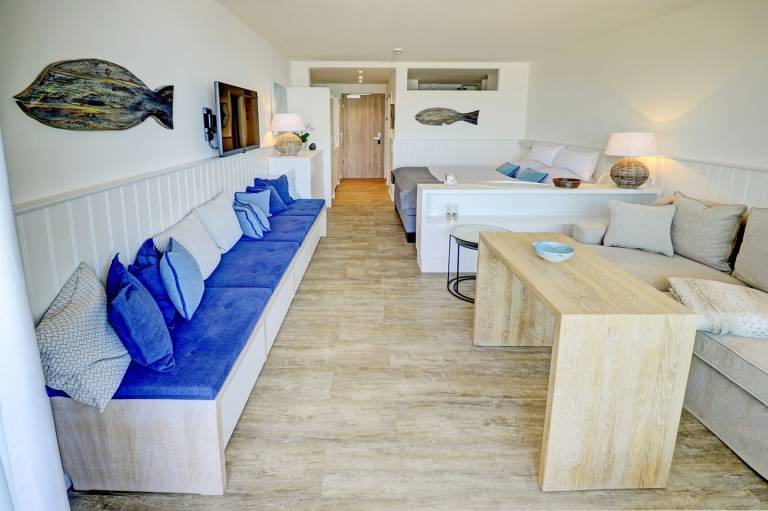 Fewo1846 - At the Beach (App. 118) elegant studio apartment with sea views — photo 4