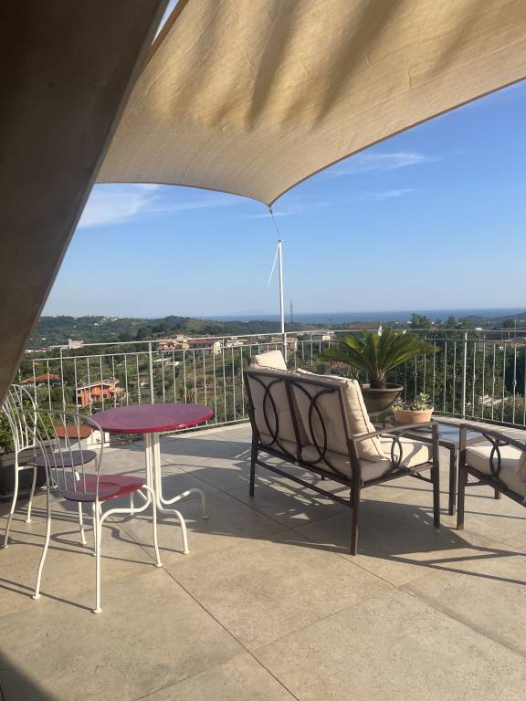 Rental with patio & garden | Nature view — photo 3