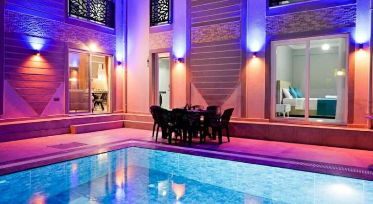 Villa with pool | Pets are welcome — photo 4