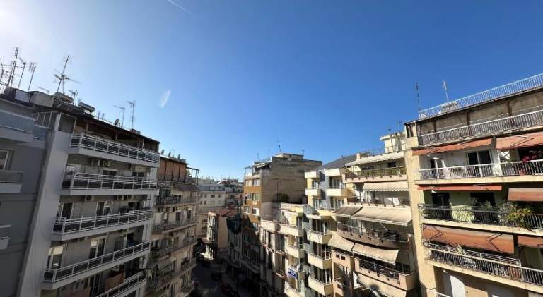 Holiday apartment | Next to Church of Agios Demetrios | Perfect for remote work | Pets allowed — photo 4