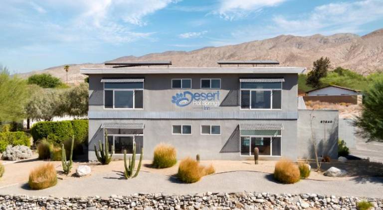 Desert Hot Springs Inn in Desert Hot Springs, CA