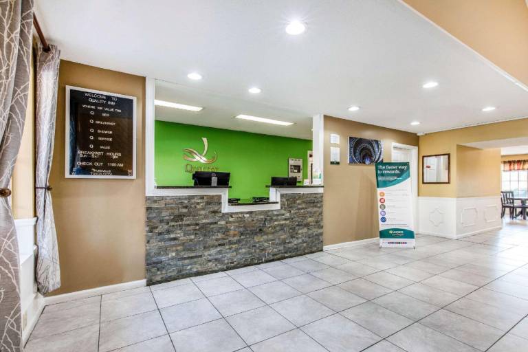 Quality Inn Bessemer I-20 exit 108 — photo 5