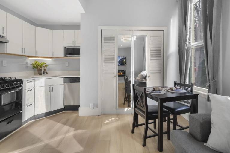 Apartment Ithaca
