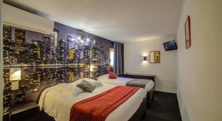 Hotel The Originals Access, Bourges Nord Saint-Doulchard — photo 2