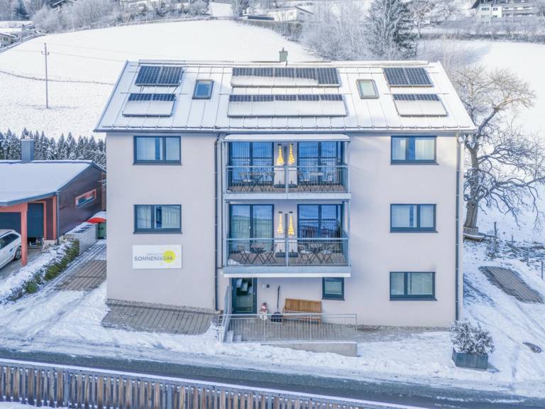 Gem&uuml;tliche Wohnung mit Sonnenbalkon bei Kaprun
