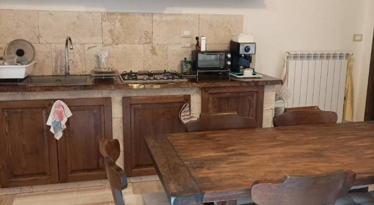 Rental apartment with grill, terrace & garden — photo 3
