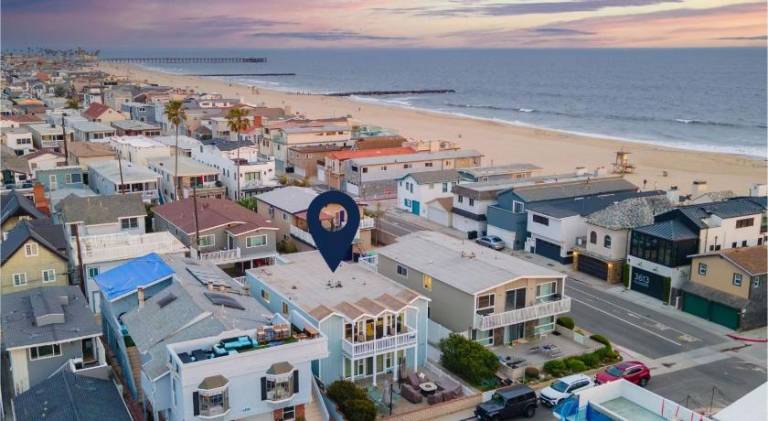 House with 4 rooms for 10 persons in Newport, CA