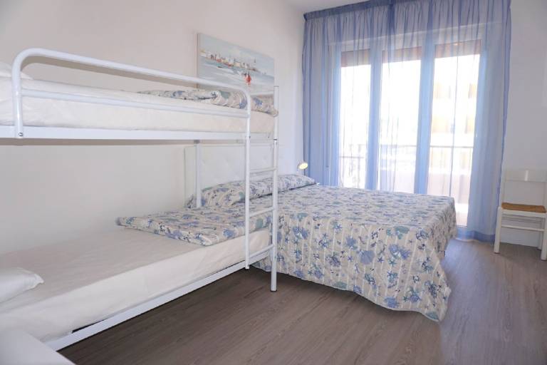 Charming apartment with terrace & pool | Close to the beach | Dogs allowed — photo 5