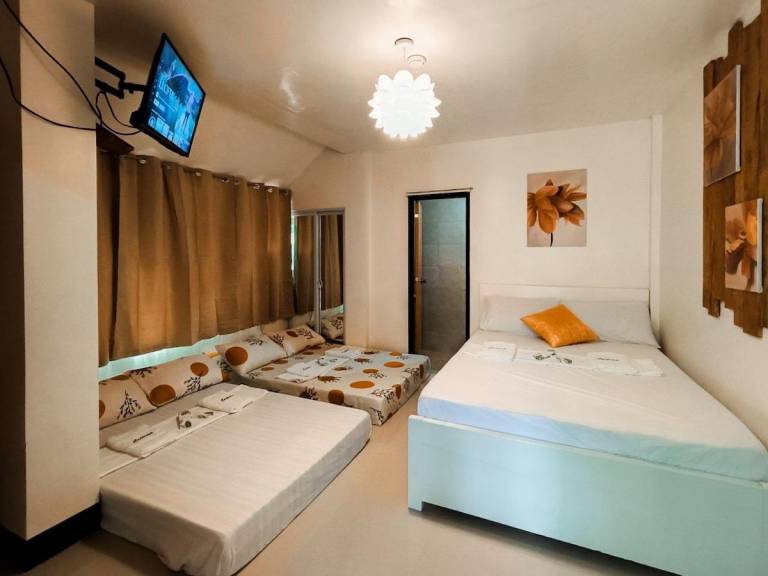 House with 1 room for 8 persons — photo 2