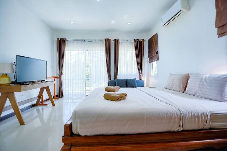 Wonderful villa with yard, barbecue & pool | Close to the beach | Pet-friendly — photo 2