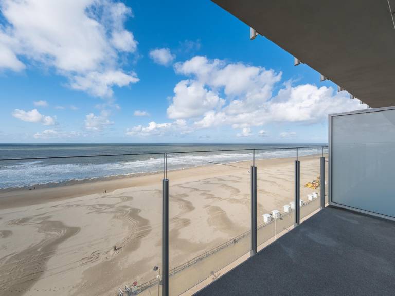 Holiday apartment with patio — photo 4