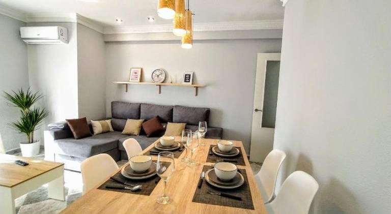 Nice rental apartment | Close to Mosque–Cathedral of Córdoba | Pets are welcome in Córdoba