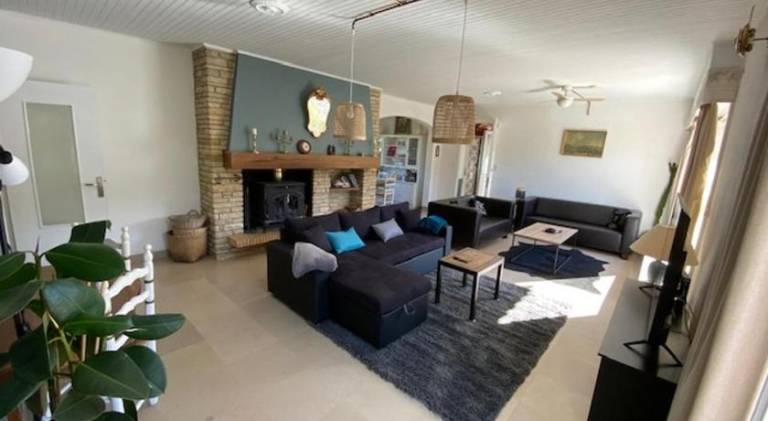 Vacation home with pool | Pet-friendly — photo 3