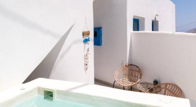 Oldtown Suites Fira — photo 3