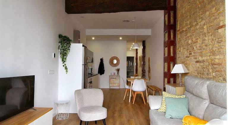 Rental apartment | Close to Cathedral-Basilica of Our Lady of the Pillar — photo 3