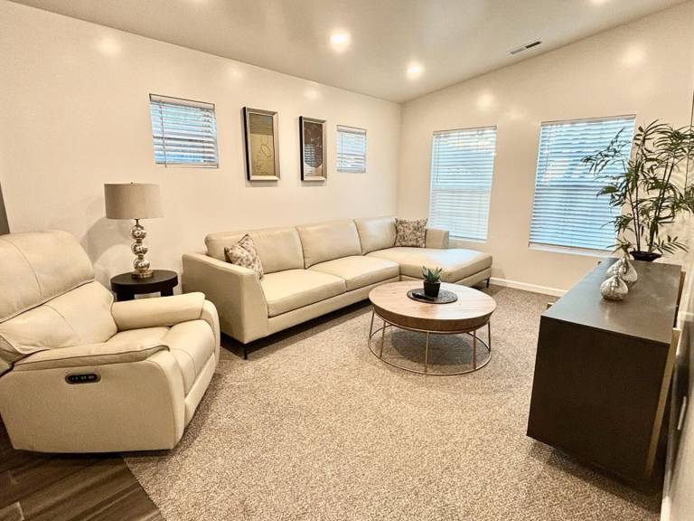 Rental apartment with 3 rooms for 6 persons — photo 2