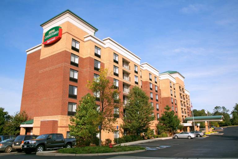 Courtyard by Marriott Boston Woburn/Boston North in Woburn, MA
