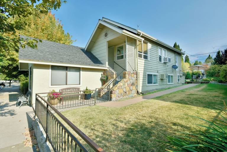 House Mount Shasta