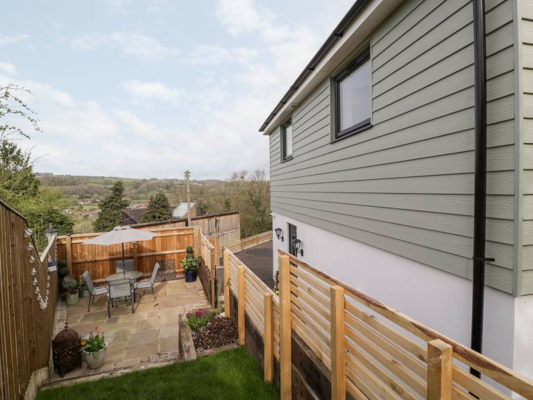 Family-friendly charming cottage with garden | Pets are welcome — photo 3