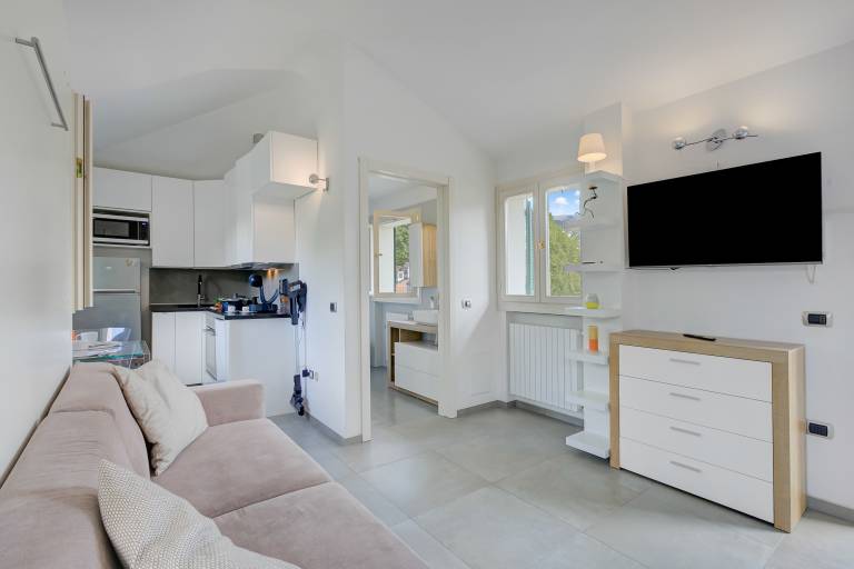 Children-friendly lovely studio with patio | Mountain view | Next to the beach | Pet-friendly — photo 3