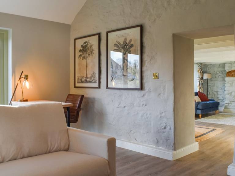 Cottage with yard | River view — photo 4