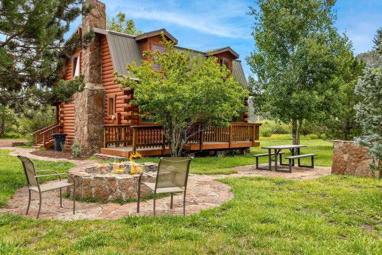 Cabin Greer